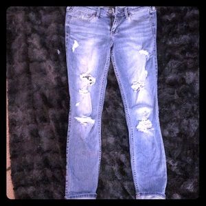 Hollister Crop Jeans